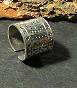 No. M018 - Silver 925 - HR-Replikate